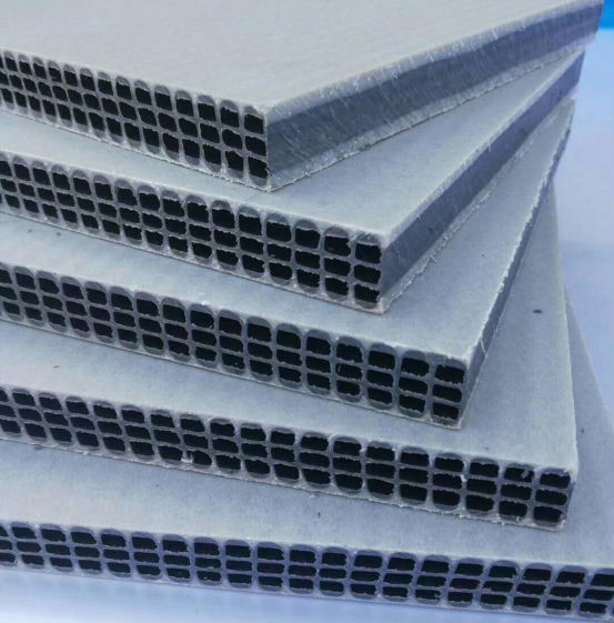 PP hollow construction formwork